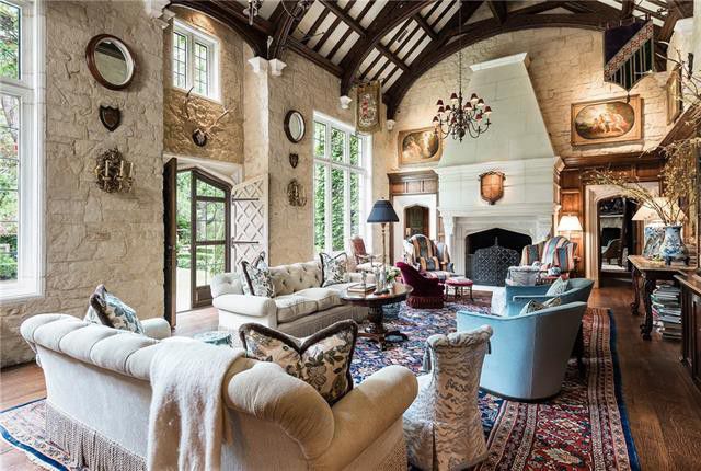 English Country Tudor