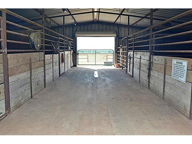5 stall barn