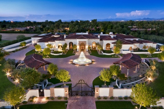 5636 E Mockingbird