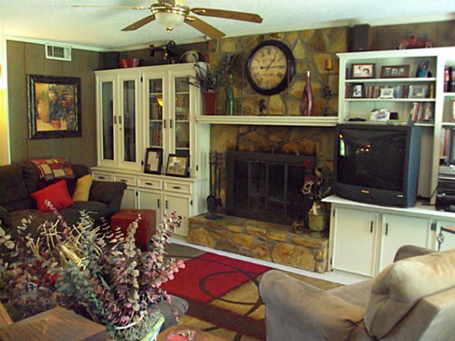 FireplaceLivingRoom