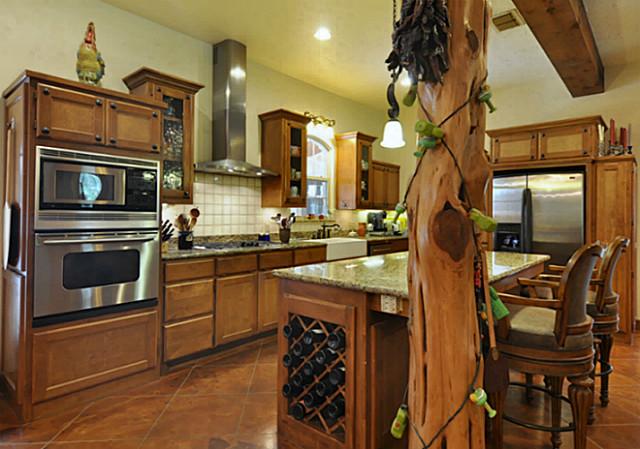 Kitchen 3