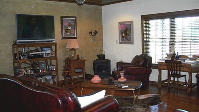 LivingwithPelletStove