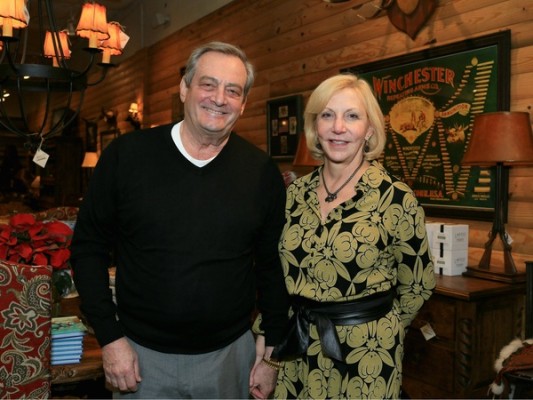 tom-fry-melanie-beller-anteks-christmas-party_160551