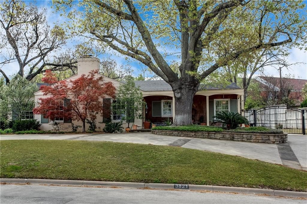 Crestwood Terrace is a fantastic street