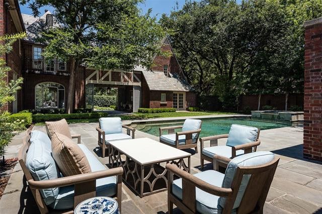 Significant Highland Park 