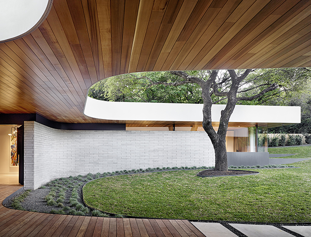 Constant Springs Residence by Alterstudio