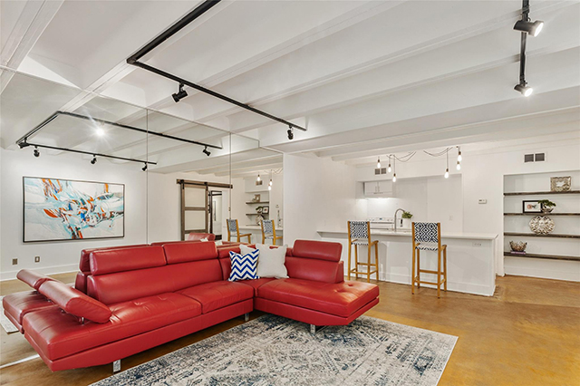 Bud Oglesby-designed condo on Hood Street