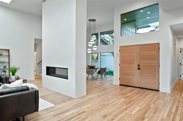 Seventies modern
