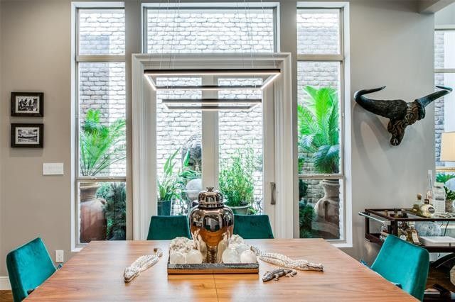 Inwood townhome