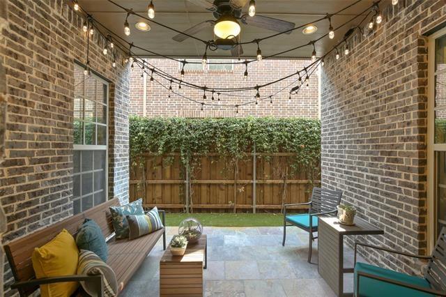 modern Tudor