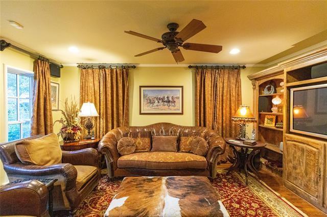 Ridglea North