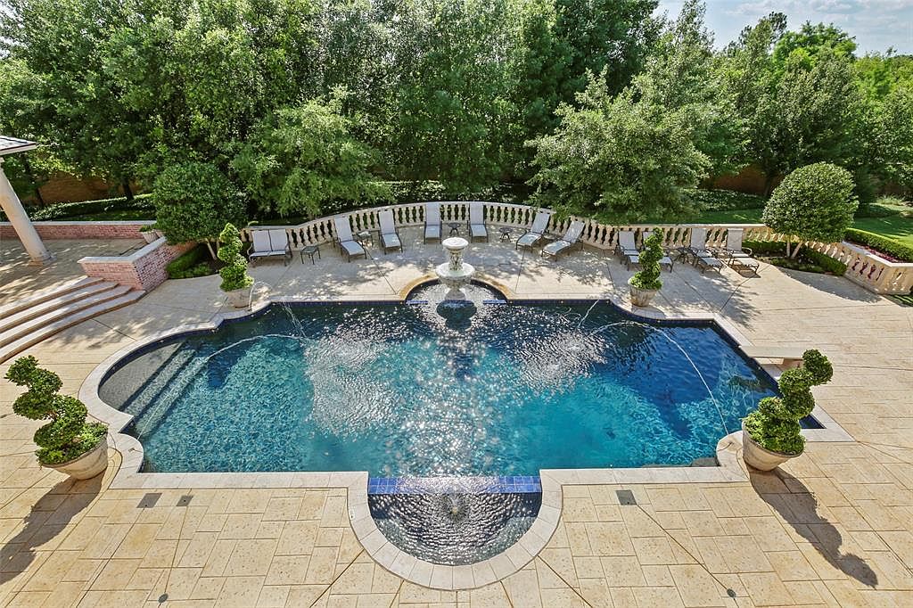 Southlake luxury estate