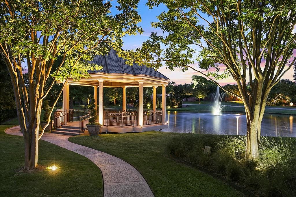 Southlake luxury estate