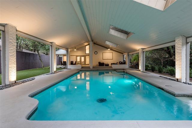 Captivating contemporary
