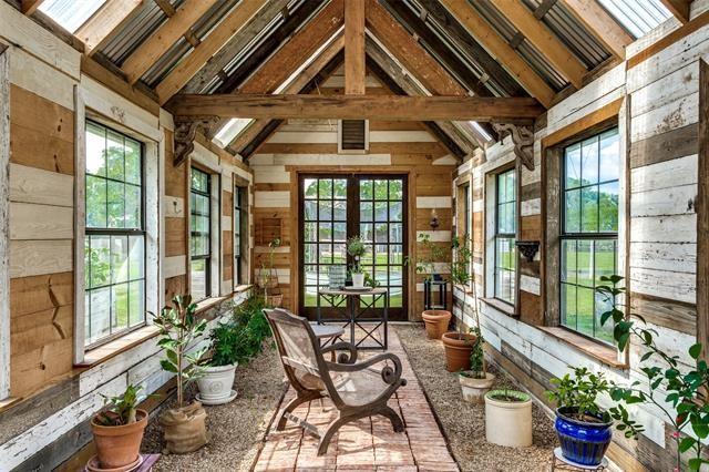 luxurious farmhouse