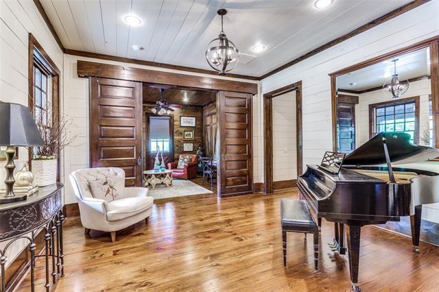 luxurious farmhouse