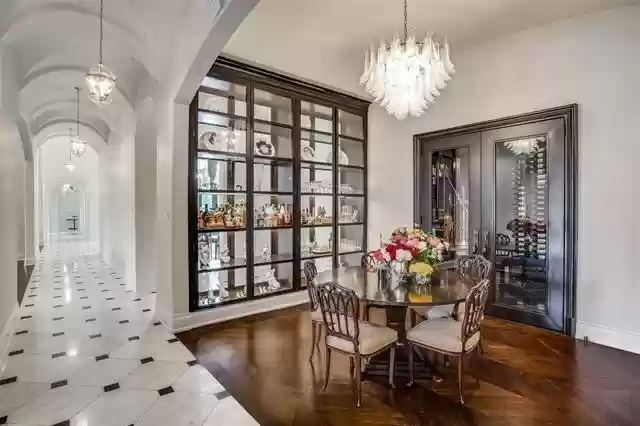 luxurious transitional