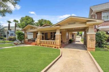 Preserved Mistletoe Heights Bungalow