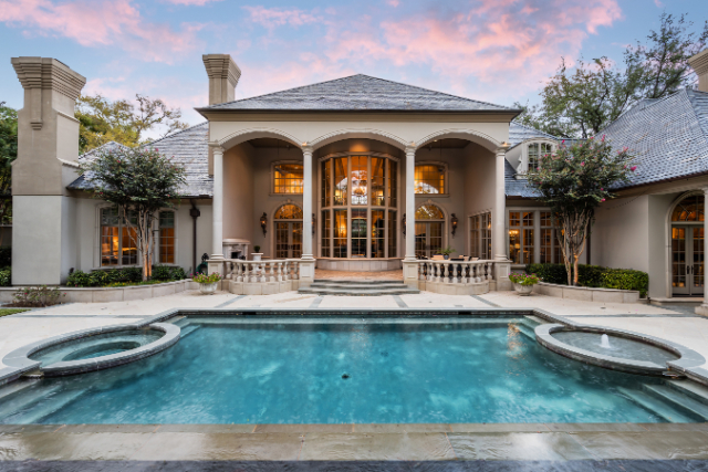 The Dallas Luxury Look