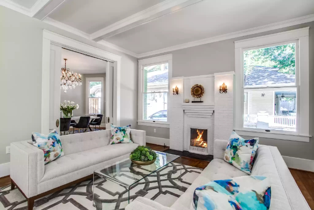 Munger Place Craftsman