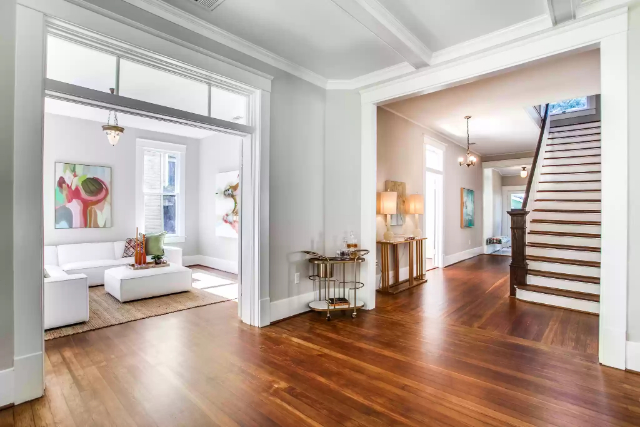 Munger Place Craftsman
