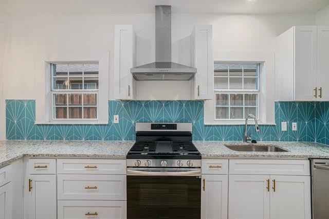 Move in ready in Hemphill Heghts