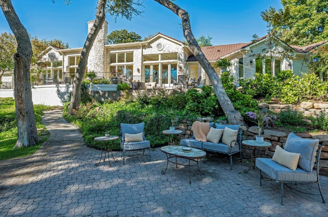 Preston Hollow traditional