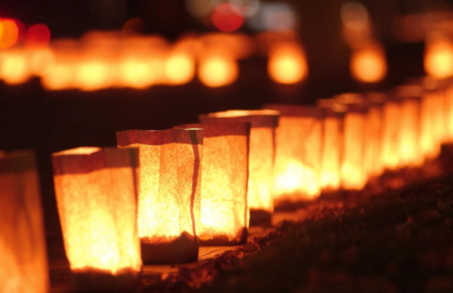 luminarias, Christmas