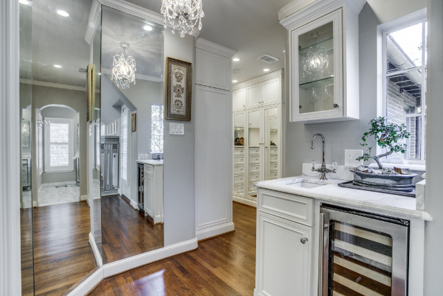 Oak Cliff luxury home