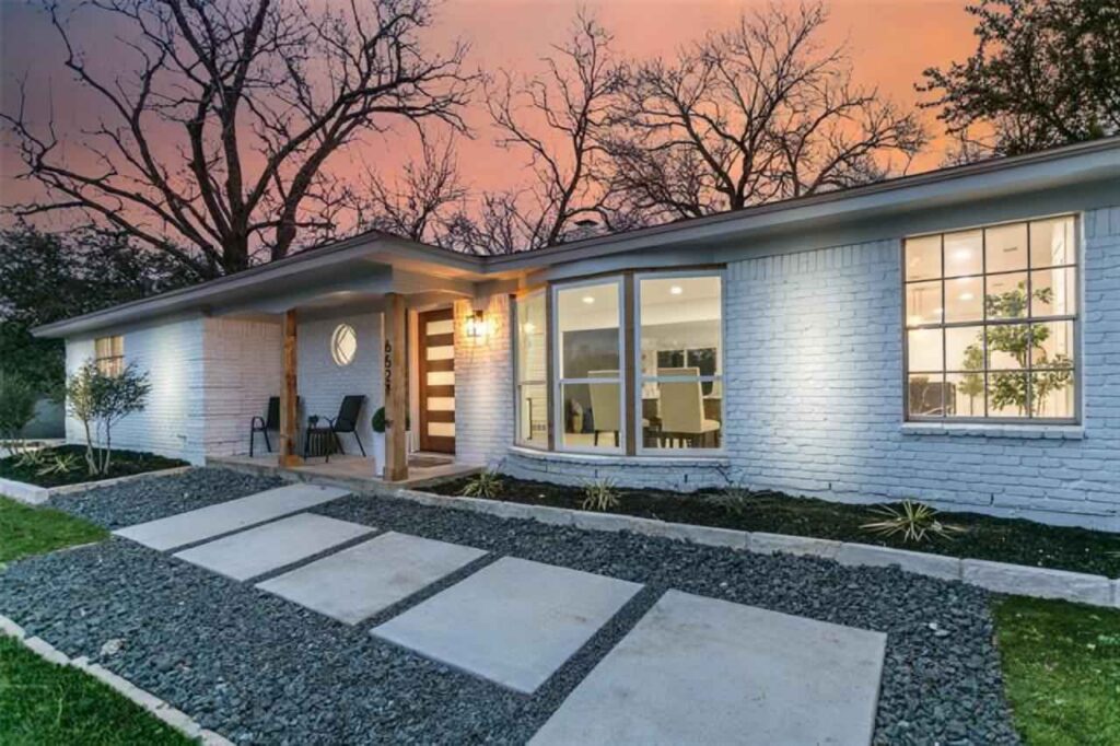 Midcentury Ranch Ridglea