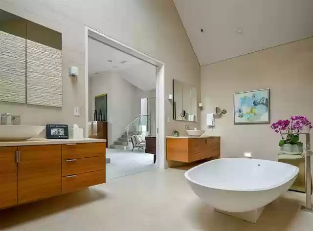 Bluffview contemporary estate