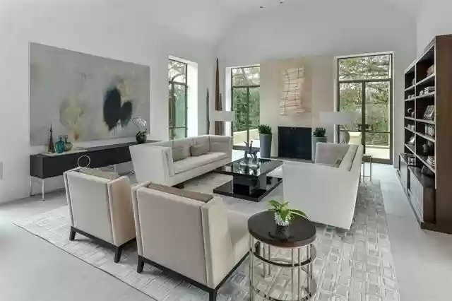 Bluffview contemporary estate