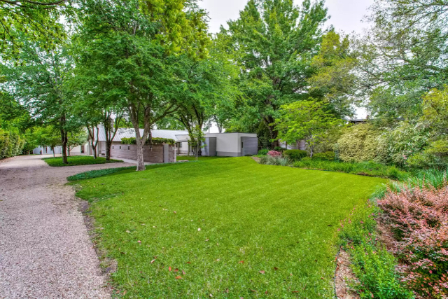 postmodern compound