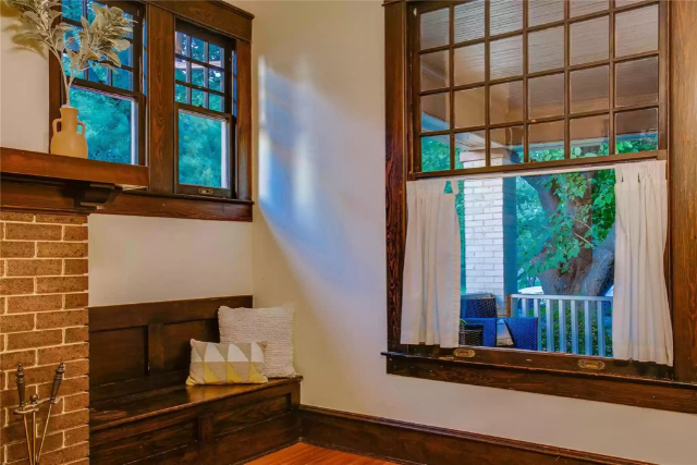 Winnetka Heights Prairie Bungalow