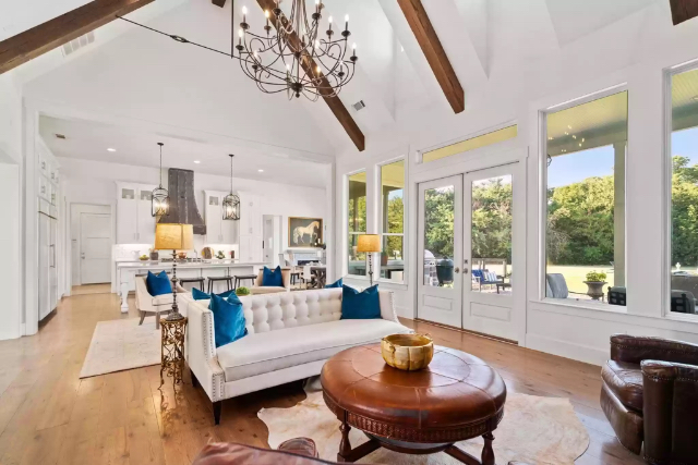 luxury farmhouse