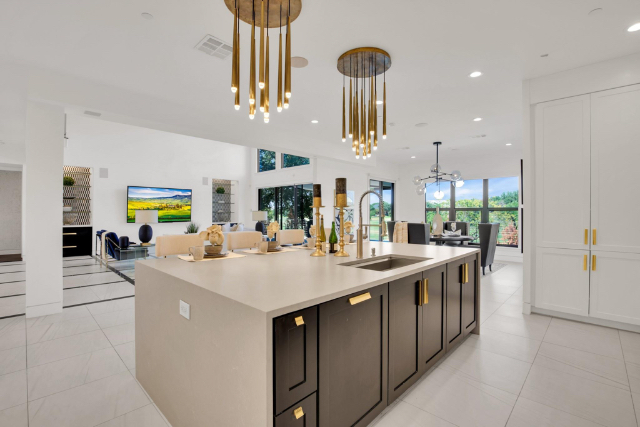 luxury showplace