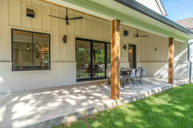 Modern Farmhouse