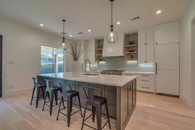 Modern Farmhouse