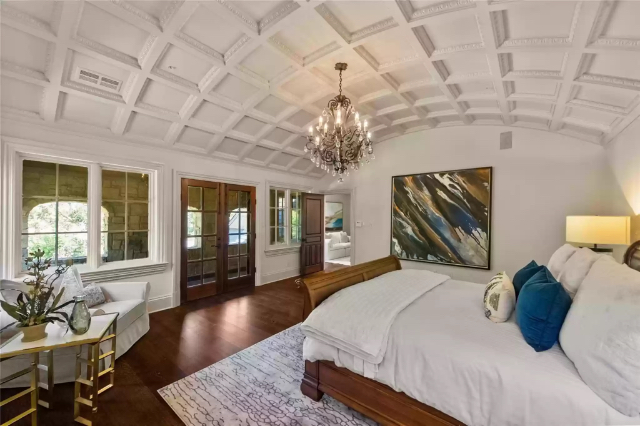 Vaquero estate