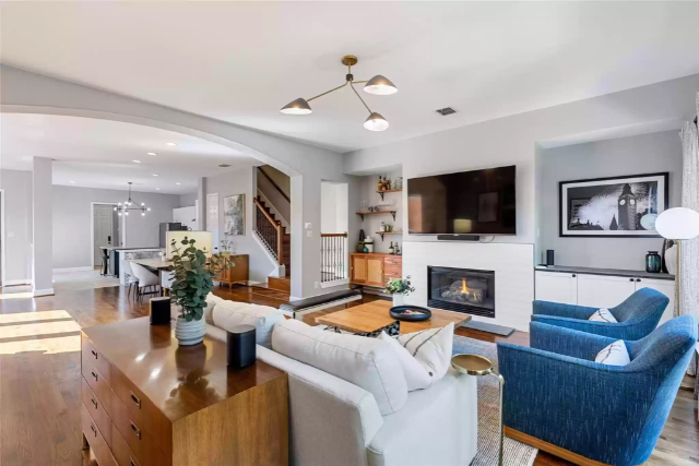 Churchill Downs townhome

