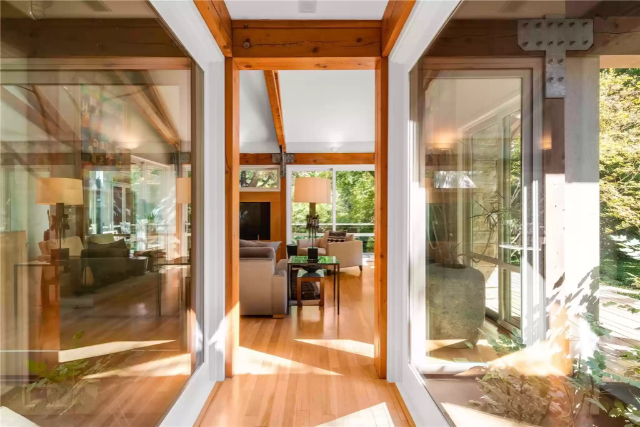 Devonshire contemporary