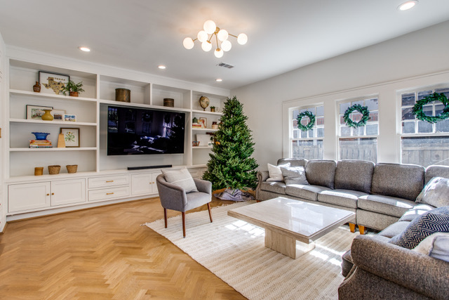 Winnetka Heights Holiday Home Tour