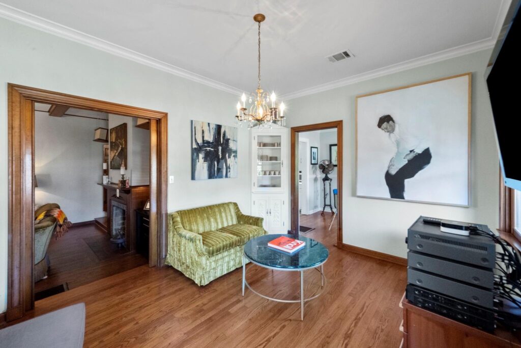 Arlington Heights Bungalow