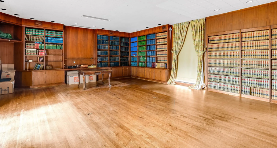 midcentury homes with libraries