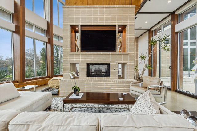 Majestic modern