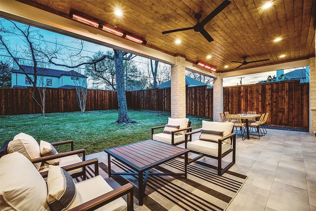 Finally, discover a Lakewood home with incredible luxury 