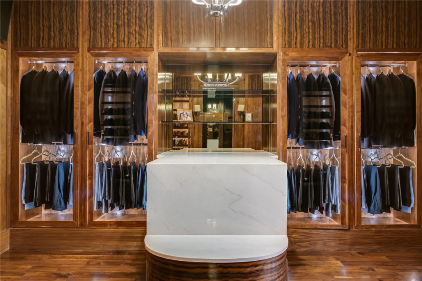 luxury market