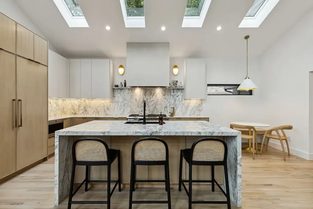 Explore this midcentury masterpiece 