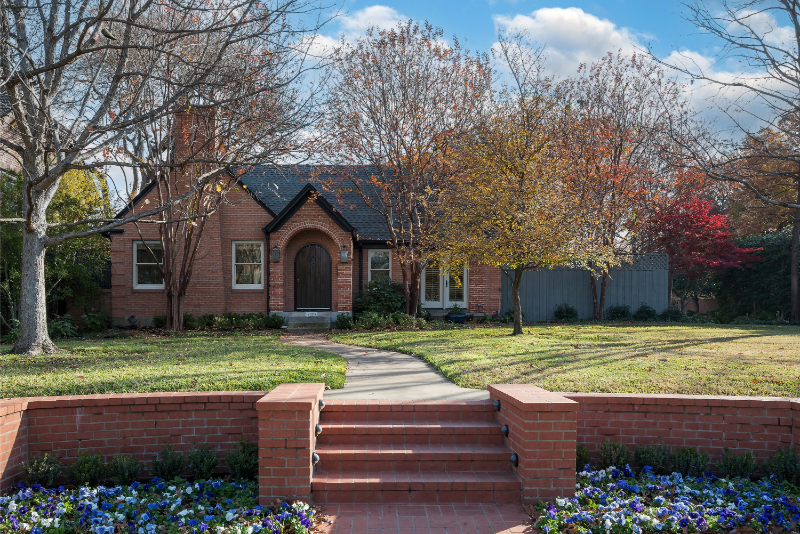 Kessler Park Tudor