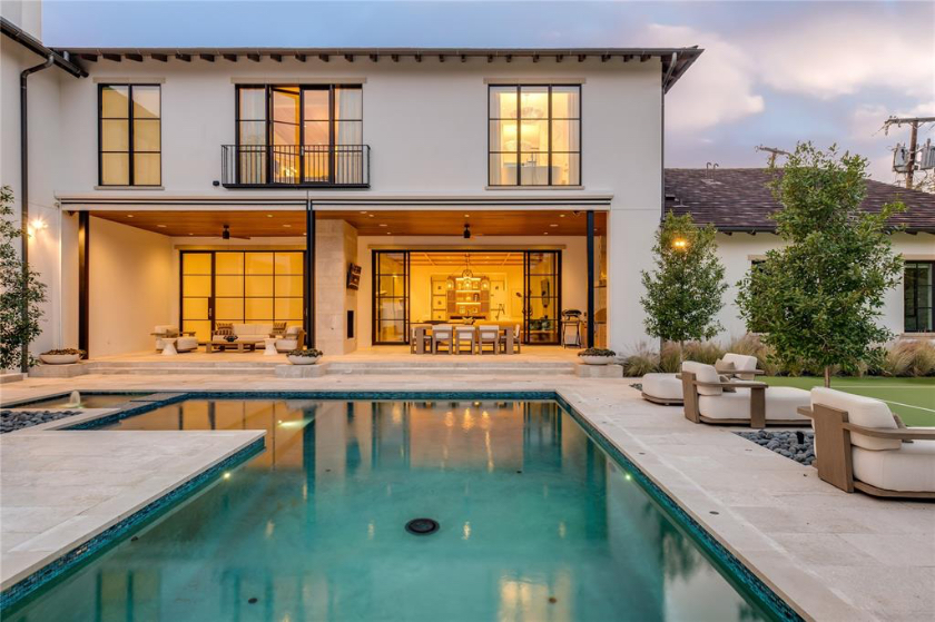 Santa Barbara Soft Contemporary